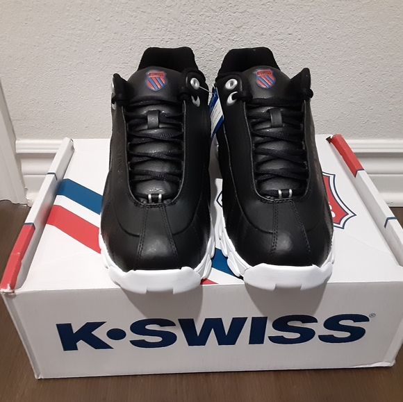 K-Swiss - Picture 4 of 4
